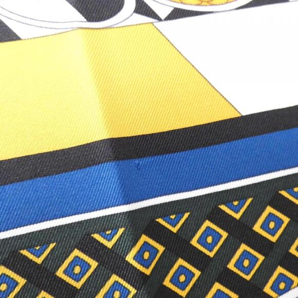 HERMES Orange Scarf - Picture 3 of 5